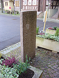 Stele Rückseite Faustmuseum